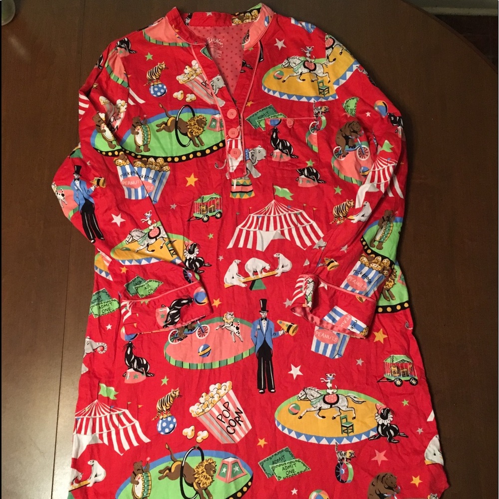 Nick & Nora Circus Gown Size Large